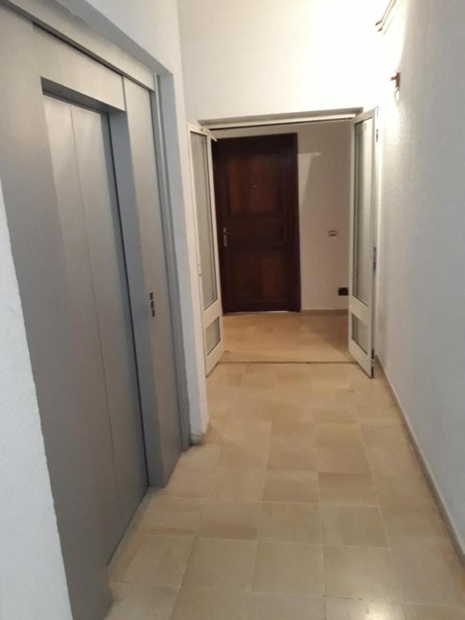 Joli Studio, 17 Avenue Hedi Nouira Ennasr 2, Ariana, Tunis Exteriör bild