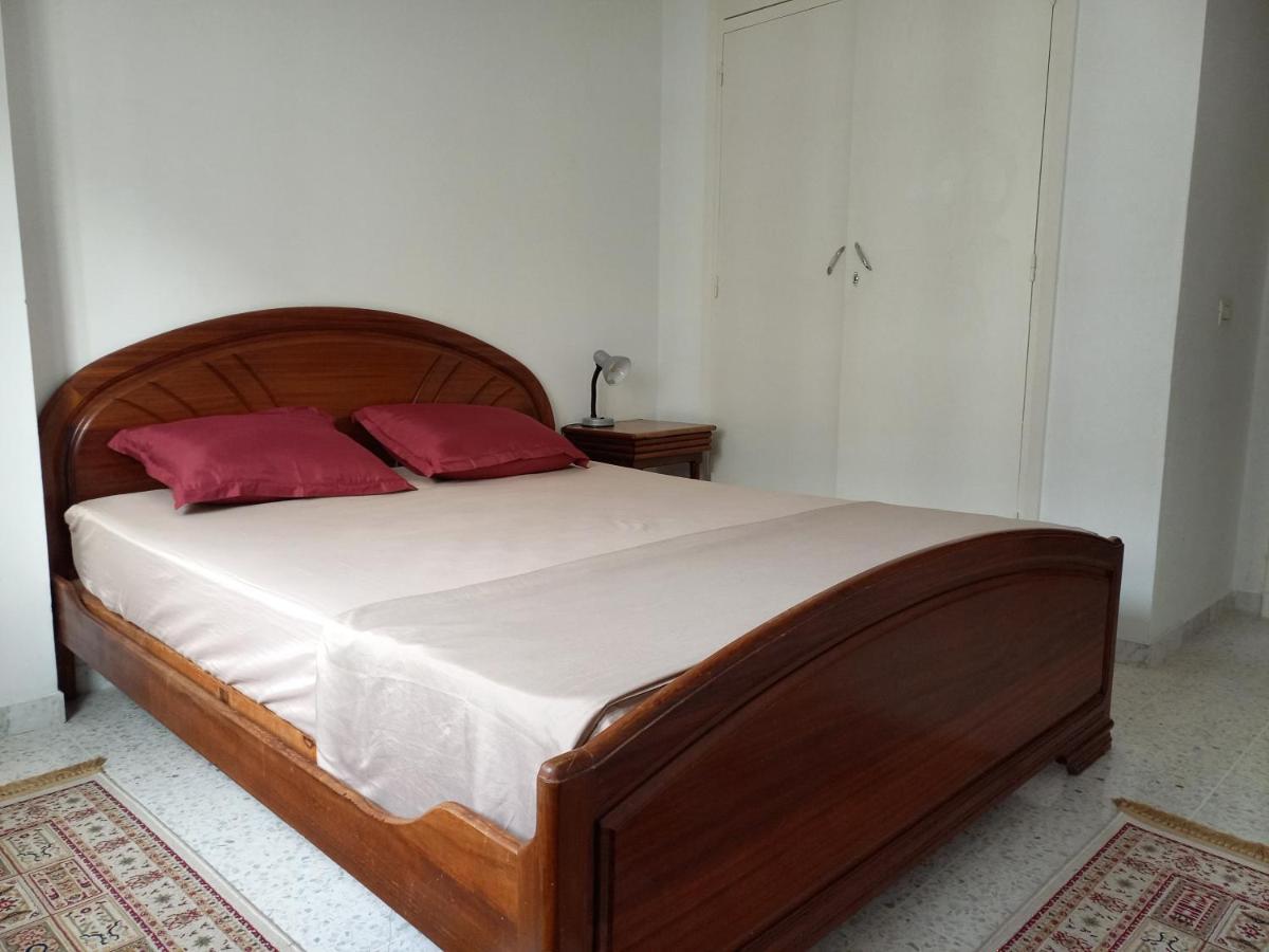 Joli Studio, 17 Avenue Hedi Nouira Ennasr 2, Ariana, Tunis Exteriör bild